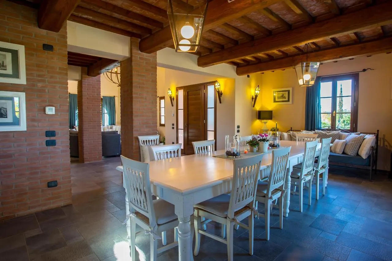 Villa Lestra Monte Lopio 0*,